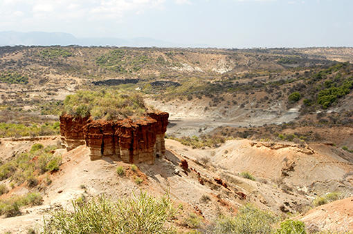 olduvai-gorge-tanzania olduvai-gorge-tanzania